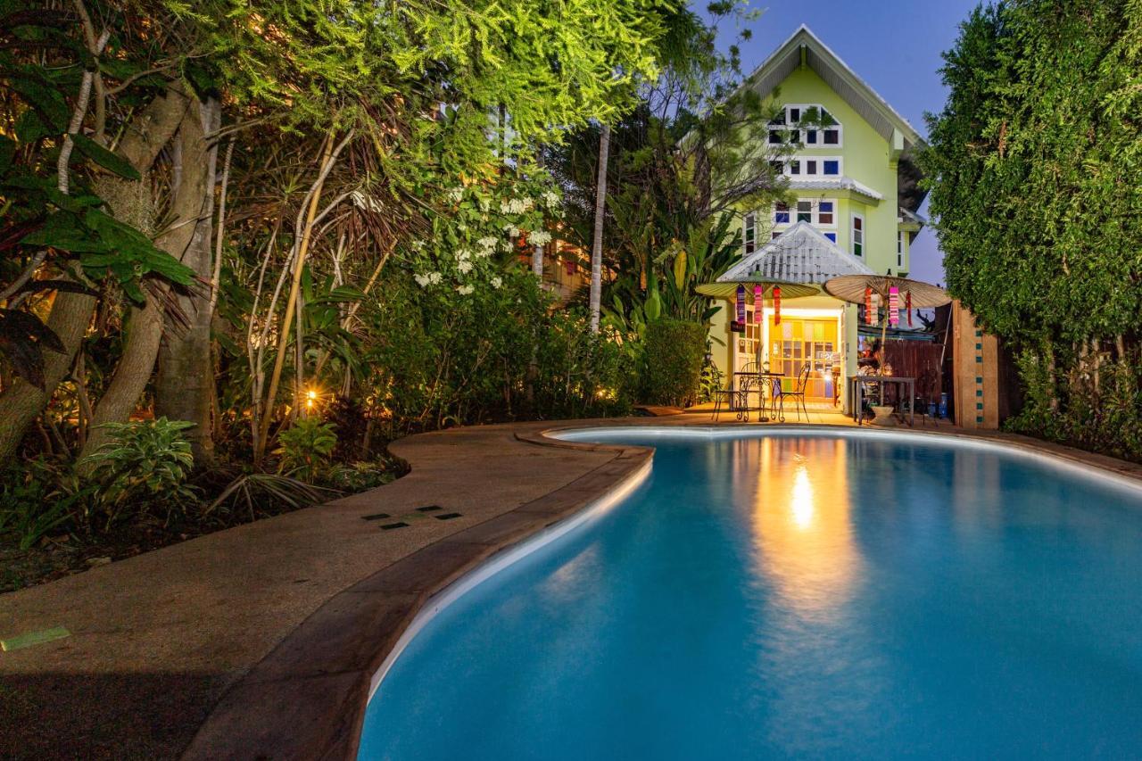 The Twenty Lodge Chiang Mai Exterior photo